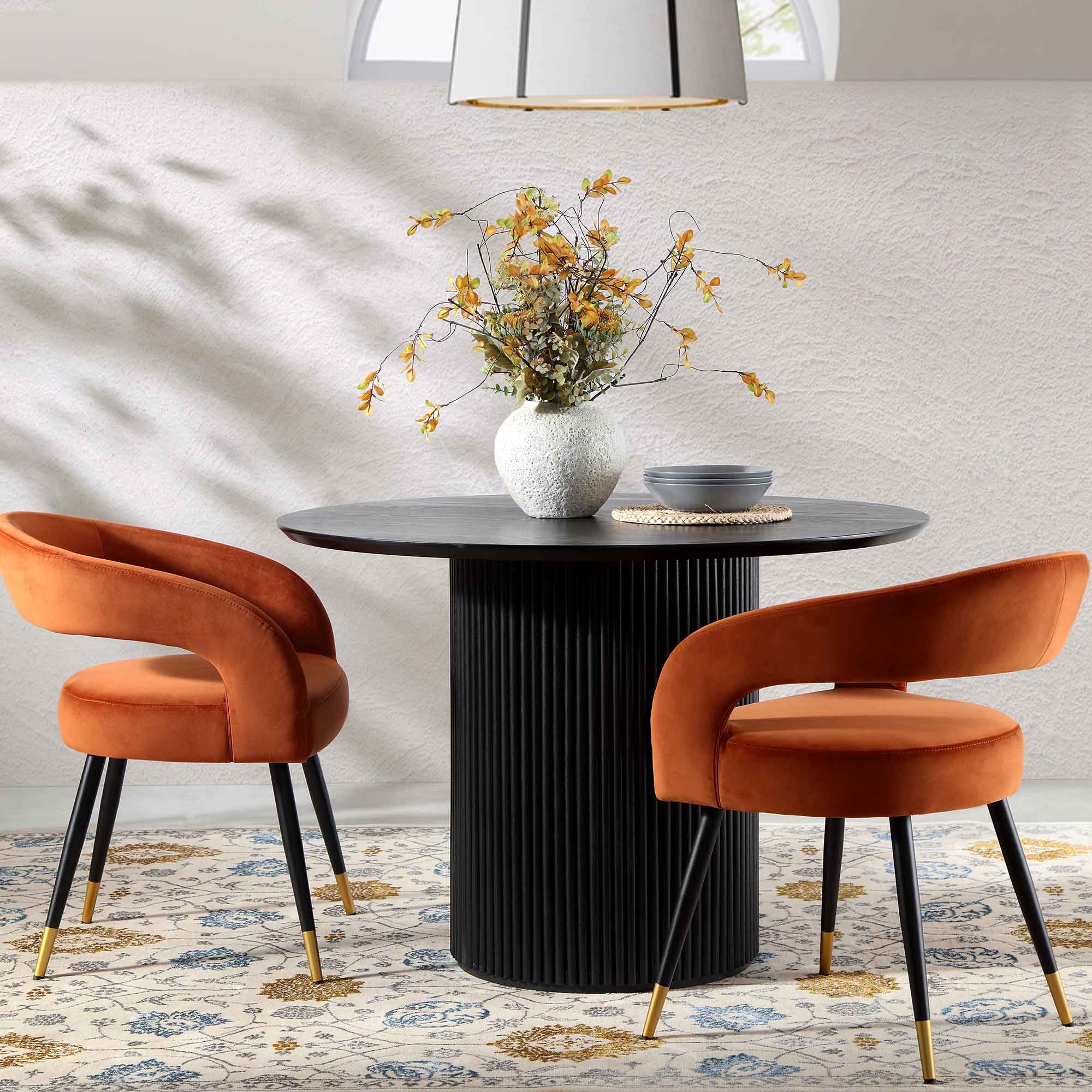 Velin Round Solidwood Pedestal Dining Table