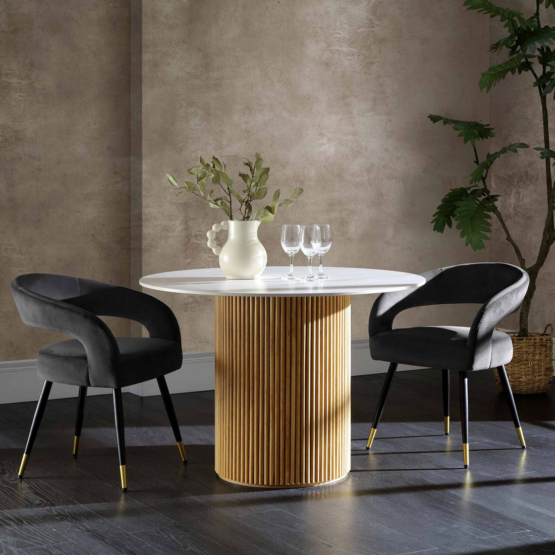 Velin Round Solidwood Pedestal Dining Table